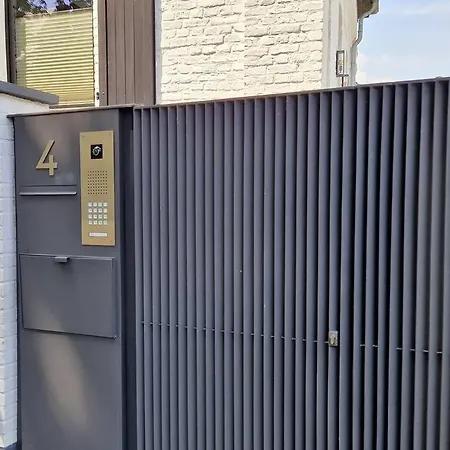 Historische Mit Garten, Luxus * מירבוש