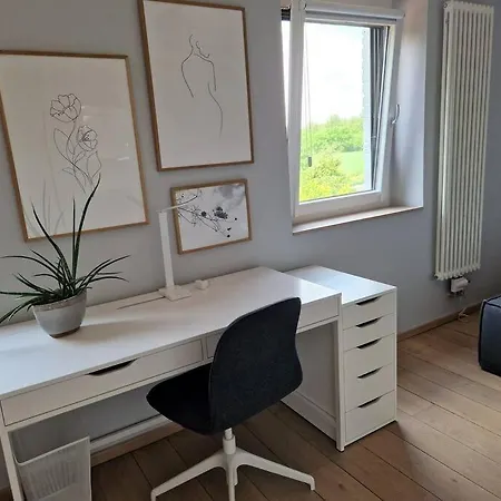 Historische Mit Garten, Luxus דירה *