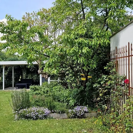 Historische Mit Garten, Luxus * מירבוש