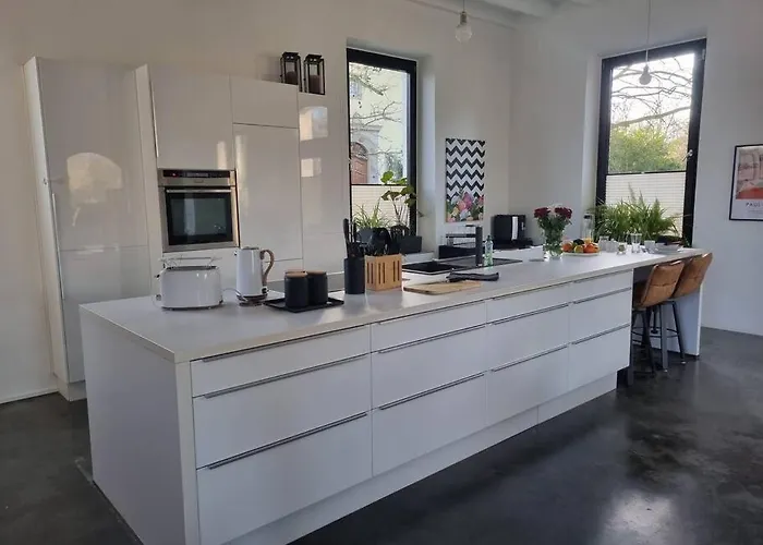 Apartman Historische Mit Garten, Luxus