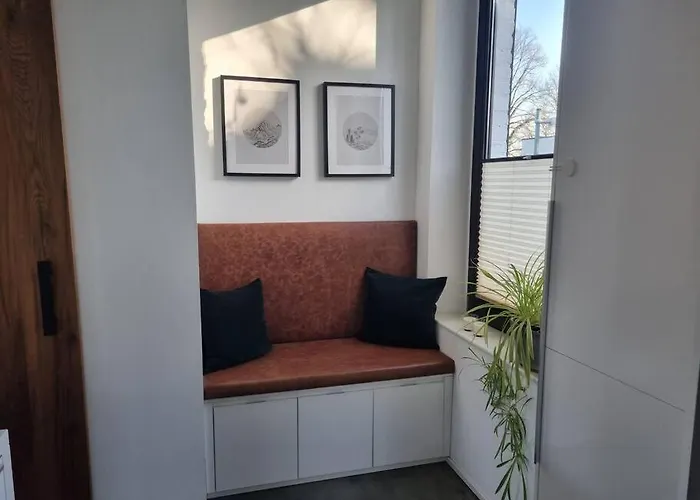 Apartman Historische Mit Garten, Luxus Meerbusch